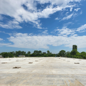 Application of Armotec Polypropylene Macrofiber in the Construction of a Heavy-Duty Truck Parking Lot in Vecsés