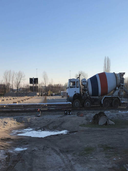 heavy-duty logistics pavements